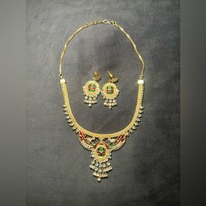 Pakistani/Indian Jewelry Set